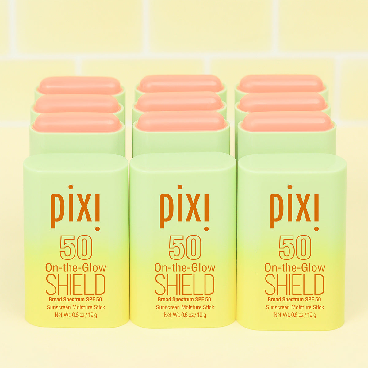 واقي البشرة On-the-Glow بمعامل حماية SPF 50