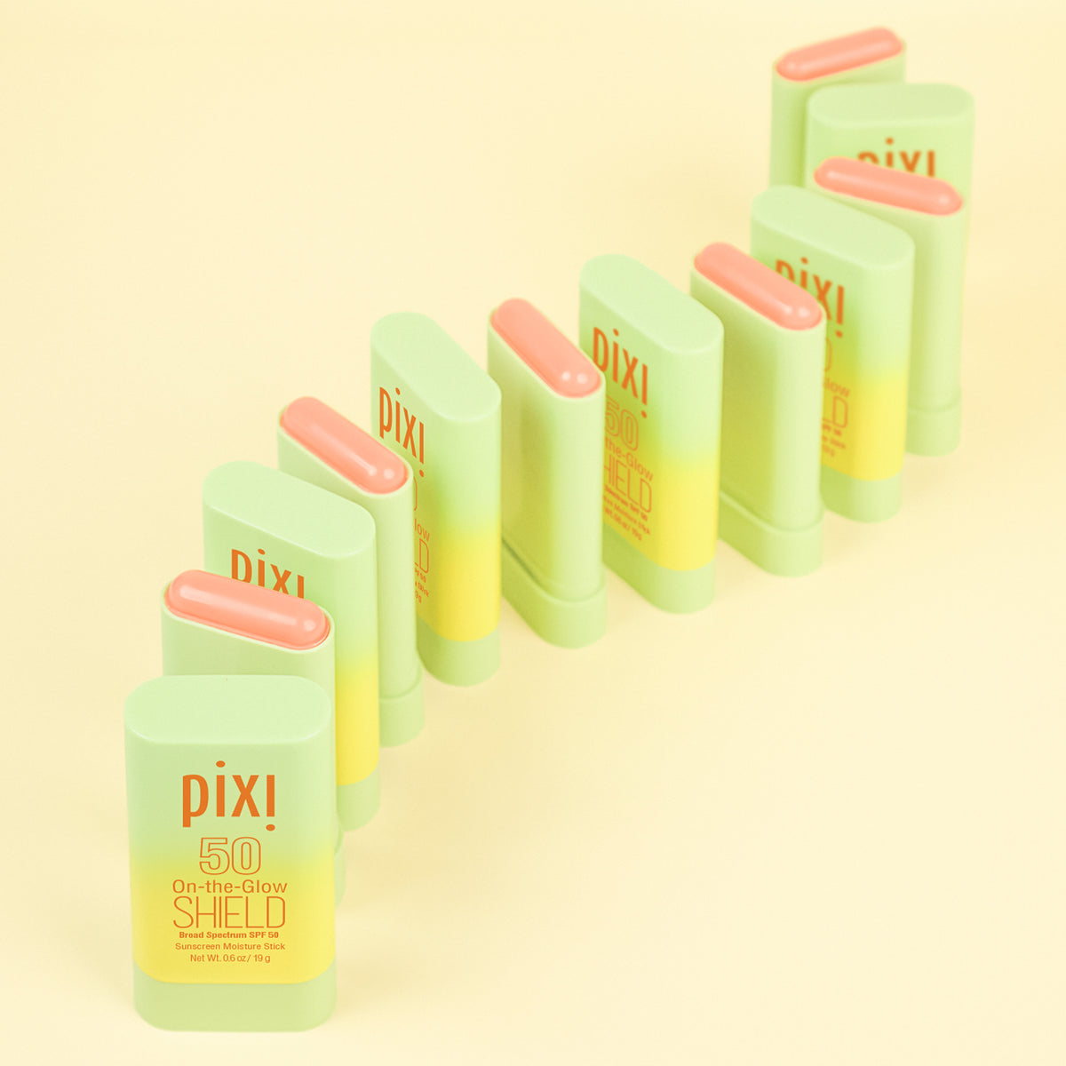 واقي البشرة On-the-Glow بمعامل حماية SPF 50
